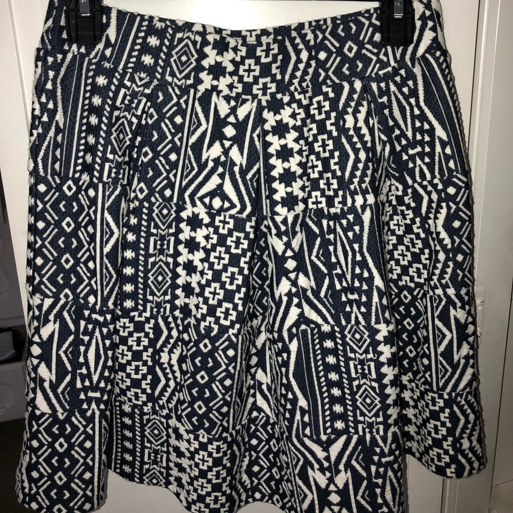 Patterned blue and white shirt